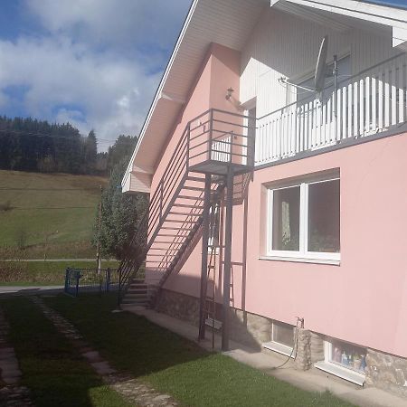 Villa Strakov Lucky Ngoại thất bức ảnh