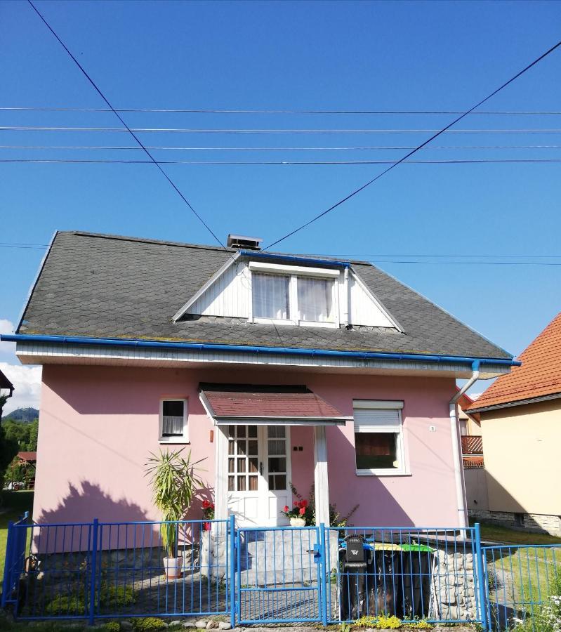 Villa Strakov Lucky Ngoại thất bức ảnh