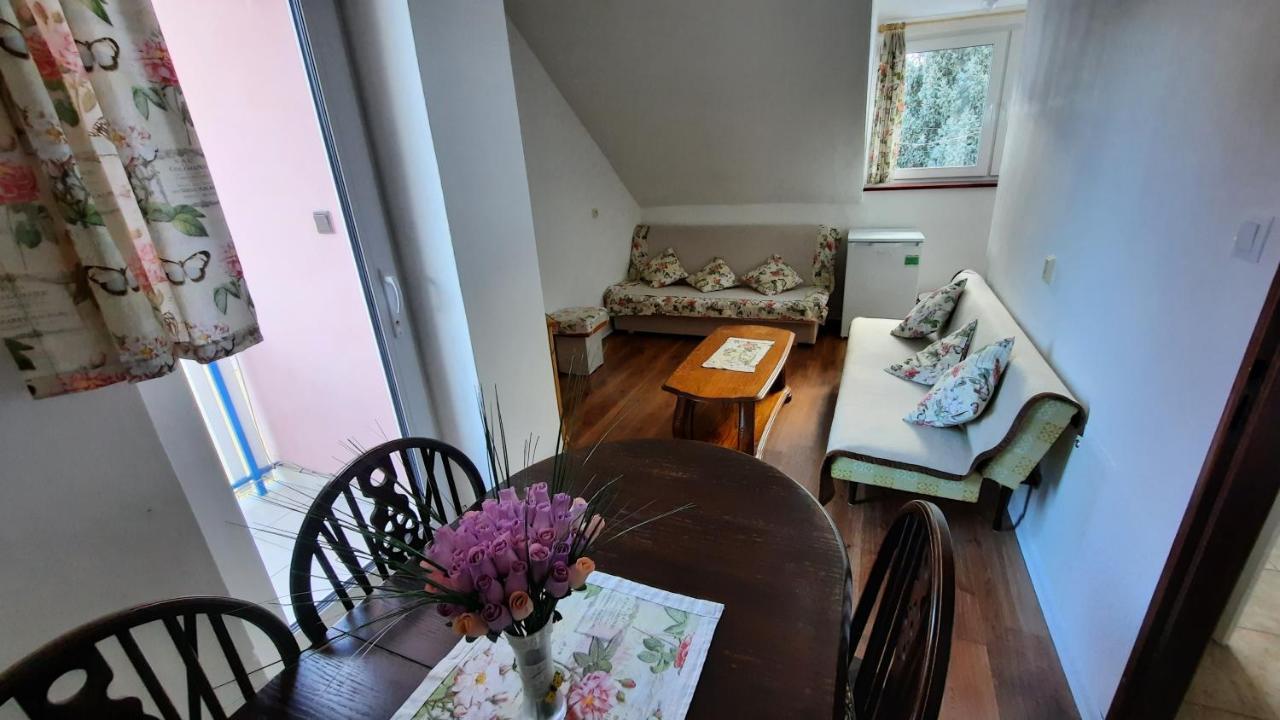 Villa Strakov Lucky Ngoại thất bức ảnh
